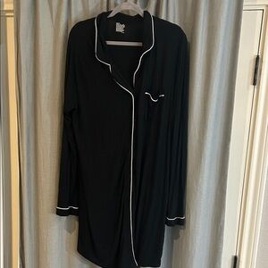 Gilligan & O'Malley Black Nightshirt with White Piping
